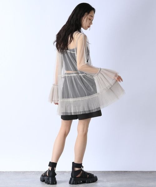JEANASIS（ジーナシス）の「チュールプリーツ2WAYチュニック/135739（チュニック・レディース・グレー/ブラック/ライトグレー・FREE）」の14枚目の写真