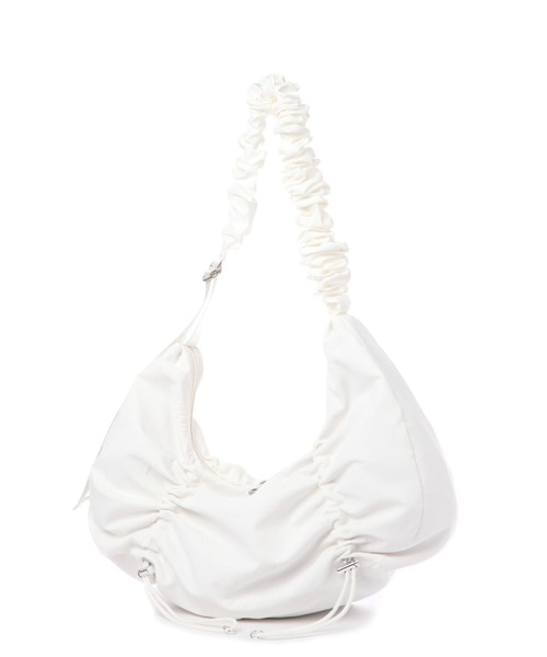 LAKOLE(ラコレ)の「フロントドロストミドルショルダーバッグ / 125599(ショルダーバッグ・レディース・ブラック/ホワイト/ライトグリーン/オフホワイト・FREE)」の18枚目の写真