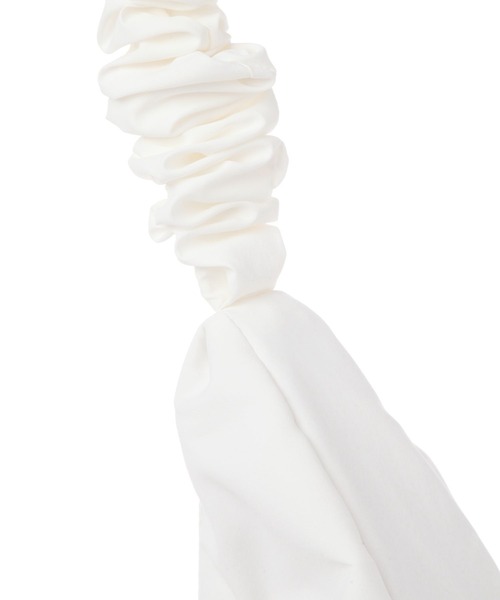 LAKOLE(ラコレ)の「フロントドロストミドルショルダーバッグ / 125599(ショルダーバッグ・レディース・ブラック/ホワイト/ライトグリーン/オフホワイト・FREE)」の14枚目の写真