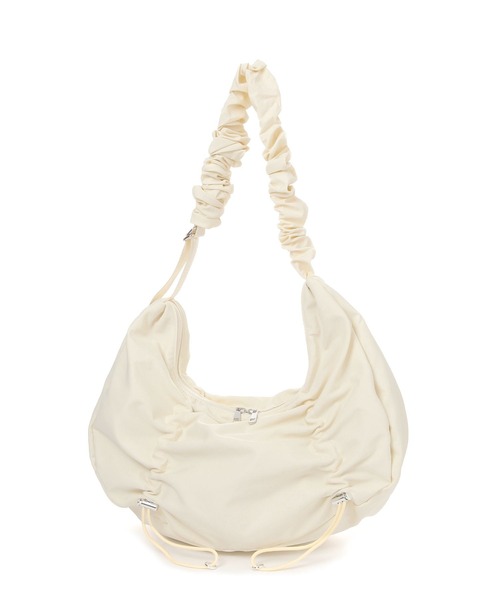 LAKOLE(ラコレ)の「フロントドロストミドルショルダーバッグ / 125599(ショルダーバッグ・レディース・ブラック/ホワイト/ライトグリーン/オフホワイト・FREE)」の5枚目の写真