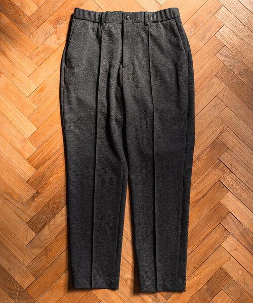 417 EDIFICE(フォーワンセブンエディフィス)の「”INFITEX” ドビーイージースラックス(スラックス・メンズ・チャコールグレー/ブラック/ネイビー・SMALL/MEDIUM/LARGE/X-LARGE)」の1枚目の写真