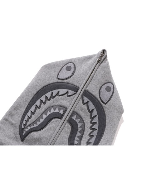 A BATHING APE ワンポイントクロップドジップパーカー A BATHING APE® One Point Ape Head Shark Relaxed Fit Full Zip