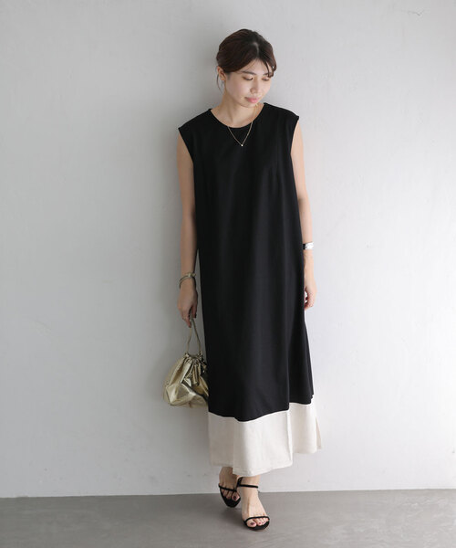 La TOTALITE（ラトータリテ）の「配色カットワンピース（ワンピース・レディース・ブルー/ベージュ/ブラック・FREE）」の5枚目の写真