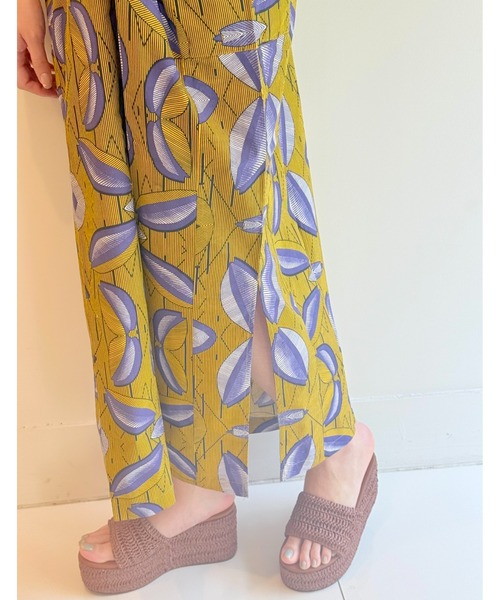 sara mallika（サラ マリカ）の「CTN AFRICAN PRT VNECK DRESS