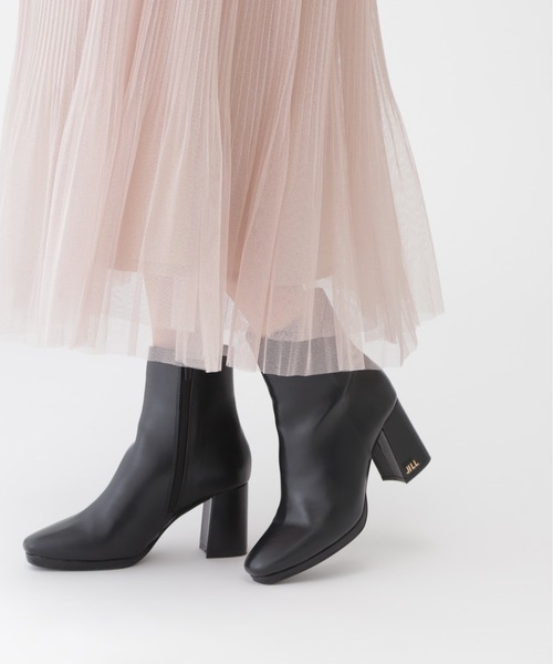 JILL by JILL STUART（ジルバイジルスチュアート）の「◇ロゴミディブーツ（ブーツ・レディース・ベージュ/ブラック・LARGE/MEDIUM/SMALL）」の3枚目の写真