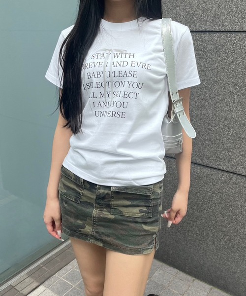 fiere（フィエール）の「リボンデザイン英字タイト半袖Tシャツ（Tシャツ/カットソー・レディース・ホワイト・X-SMALL）」の4枚目の写真