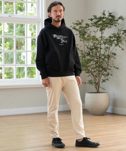 CALL&RESPONSE（コールアンドレスポンス）の「mpa3524-ティラノサウルス-プリントパーカー-ダンボールニット（パーカー・メンズ・ブラック/ホワイト・2/4/5）」の10枚目の写真