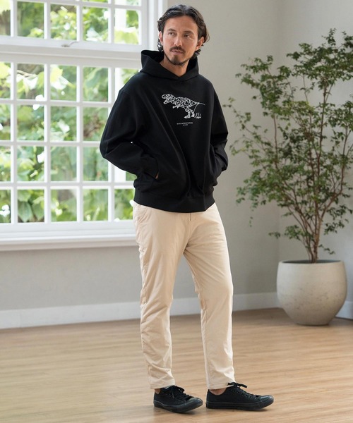 CALL&RESPONSE（コールアンドレスポンス）の「mpa3524-ティラノサウルス-プリントパーカー-ダンボールニット（パーカー・メンズ・ブラック/ホワイト・2/4/5）」の12枚目の写真