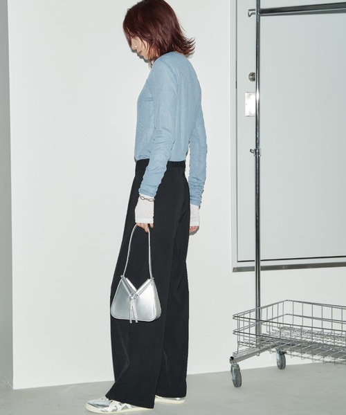Auntie Rosa Holiday(アンティローザホリデー)の「ツータックワイドスラックス / サイズ展開あり(スラックス・レディース・モカ/ブラック/アイボリー/グレー・SMALL/MEDIUM)」の16枚目の写真
