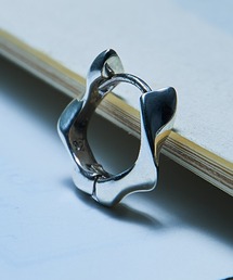 MAISON CLUB(]Nu)́yMAISON CLUBzNuance Twist Hoop Pierce Silver925 / jAXcCXgt[vsAX Vo[925 KUN(sAXiЎpj)