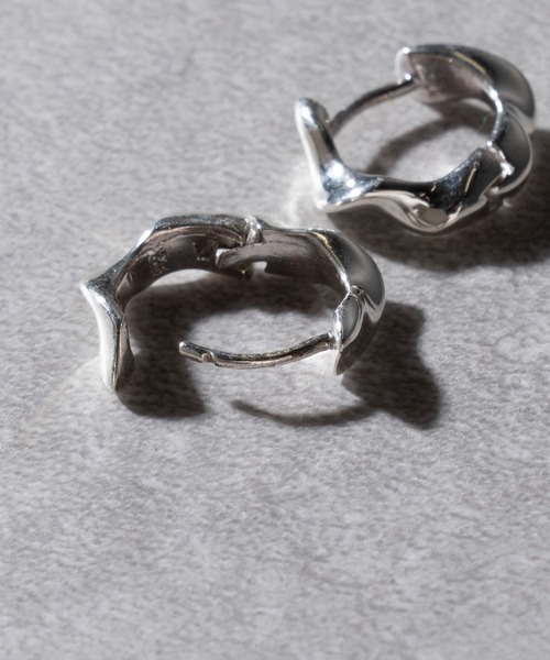 セール】【MAISON CLUB】Nuance Twist Hoop Pierce Silver925