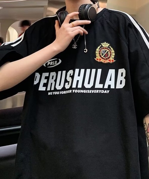 NOWLE(ノウル)の「【NOWLE】エンブレム ワッペン付き ライン柄 コットン ゲームシャツ(Tシャツ/カットソー・メンズ・ホワイト/ブラック/レッド・X-LARGE/LARGE/MEDIUM)」の6枚目の写真