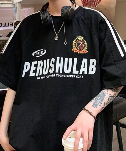 NOWLE(ノウル)の「【NOWLE】エンブレム ワッペン付き ライン柄 コットン ゲームシャツ(Tシャツ/カットソー・メンズ・ホワイト/ブラック/レッド・X-LARGE/LARGE/MEDIUM)」の7枚目の写真