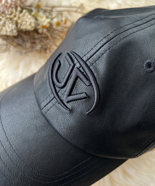 Java（ジャバ）の「《Javaジャバコラボ》インパクトを与える主役キャップ。フェイクレザーサイドロゴスタッズキャップ（キャップ・レディース・アイボリー/ブラック/ブラウン・ONE SIZE）」の13枚目の写真