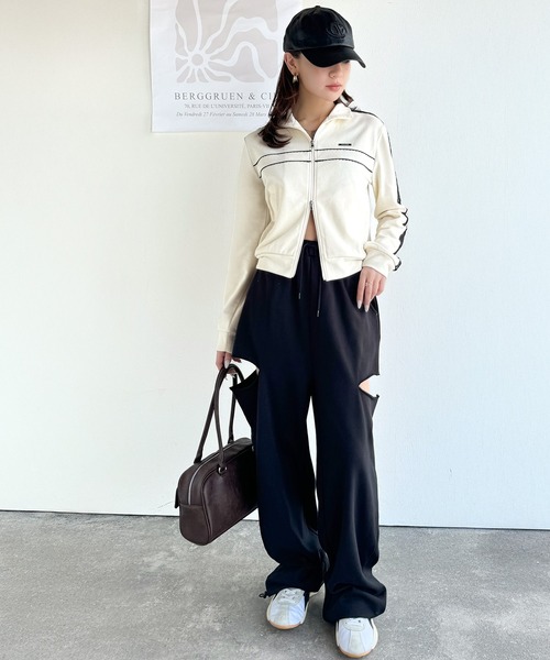 Java（ジャバ）の「《Javaジャバコラボ》インパクトを与える主役キャップ。フェイクレザーサイドロゴスタッズキャップ（キャップ・レディース・アイボリー/ブラック/ブラウン・ONE SIZE）」の20枚目の写真