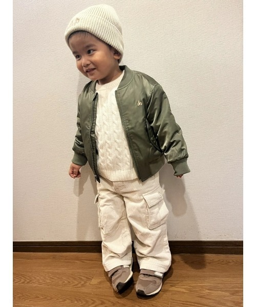 GAP(ギャップ)の「Babygap フライトジャケット(MA-1・キッズ・グリーン・95cm/100cm/105cm/110cm/80cm/90cm/70cm)」の3枚目の写真