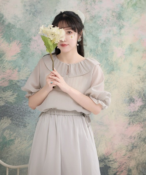 miolite(ミオライト)の「フリルカラー シアー ブラウス miolite(シャツ/ブラウス・レディース・ベージュ/グレー・M)」の14枚目の写真