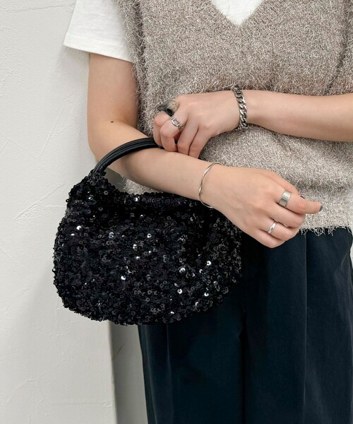 fredy emue（フレディエミュ）の「スパンコール丸手2WAYバッグ（ショルダーバッグ・レディース・ネイビー/ブラック・FREE）」の13枚目の写真