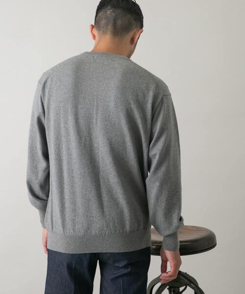 URBAN RESEARCH ROSSO MEN(アーバンリサーチロッソメン)の「『一部WEB限定カラー』綿カシミヤクルーネックニット(ニット/セーター・メンズ・ブルー/グリーン/グレー/アイボリー/ブラック・LARGE/MEDIUM)」の12枚目の写真