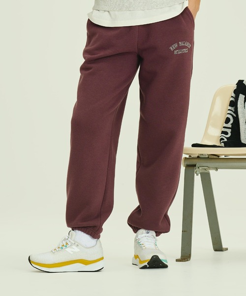 NEW BALANCE(ニューバランス)の「グラフィックフレンチテリーパンツ(裏起毛)(スウェットパンツ・レディース・グリーン/パープル/アイボリー・SMALL/MEDIUM/LARGE/X-LARGE)」の3枚目の写真