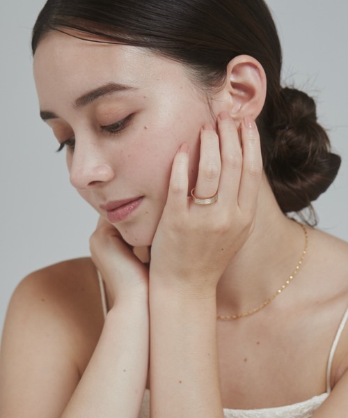 ciite' surgical stainless(シーテサージカルステンレス)の「【 金属アレルギー対応 】 トリプルカラーミックスリング サージカルステンレス(リング・レディース・シルバー×ゴールド・13号/11号/9号/15号/7号)」の8枚目の写真