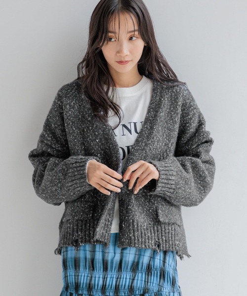 LOWRYS FARM（ローリーズファーム）の「ＭＩＸクラッシュショートカーディガン 148527（カーディガン/ボレロ・レディース・アイボリー/オレンジ/チャコールグレー・FREE）」の15枚目の写真