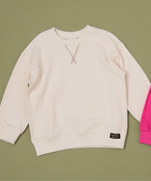 BREEZE(ブリーズ)の「【WEB限定】カラバリ ムジ&ボーダートレーナー(スウェット・キッズ・オレンジ/その他11/イエロー/グリーン/ピンク/ブラウン/レッド/サックスブルー/ブラック/オフホワイト/その他12/グレー/ブルー・100/150/120/90/140/110/130)」の2枚目の写真