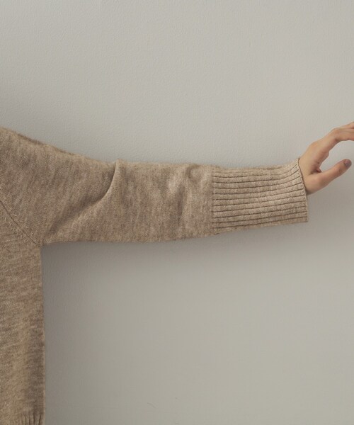 OPAQUE.CLIP（オペークドットクリップ）の「◆《美人百花掲載》アシメフリルミドルゲージニット【洗濯機洗い可】（ニット/セーター・レディース・グレー/ネイビー/ベージュ・38/36/40）」の20枚目の写真