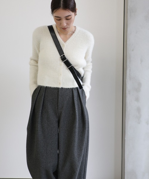 select MOCA（セレクトモカ）の「フェイクウールダブルタックパンツ（スラックス・レディース・チャコールグレー/グレー/ブラック・LARGE/MEDIUM/SMALL）」の13枚目の写真