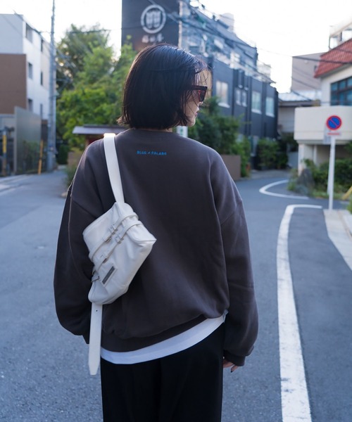 BLUE×PALANG(ブルーパラン)の「LOGO SWEATSHIRT(スウェット・レディース・ロイヤルブルー/チャコール/アクア/ライトブルー/ネイビー・FREE)」の20枚目の写真