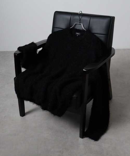 REGIEVO(レジエボ)の「Fancy shaggy crew neck knit / ファンシーシャギー クルーネックニット unisex(ニット/セーター・メンズ・ブラック/パープル/ホワイト・L/M)」の2枚目の写真