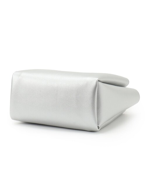 SHOO・LA・RUE（シューラルー）の「◆【軽量】一枚革風あおりトートバッグ（トートバッグ・レディース・シルバー/ブラウン系その他/ブラック/ライトグレー・00）」の9枚目の写真