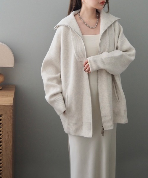 LAULEN(ローレン)の「double zip oversized knit jacket /ダブルジップ オーバーサイズ ニット ジャケット(その他アウター・レディース・ベージュ/ネイビー/グレー/アイボリー・FREE)」の2枚目の写真