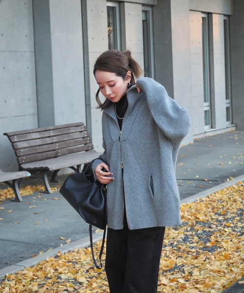 LAULEN(ローレン)の「double zip oversized knit jacket /ダブルジップ オーバーサイズ ニット ジャケット(その他アウター・レディース・ベージュ/ネイビー/グレー/アイボリー・FREE)」の13枚目の写真