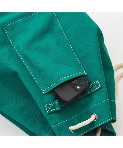 CUBE SUGAR（キューブシュガー）の「キャンバスロープ使いバッグ（ショルダーバッグ・レディース・ナチュラル/グリーン/レッド/ブラック・M）」の18枚目の写真