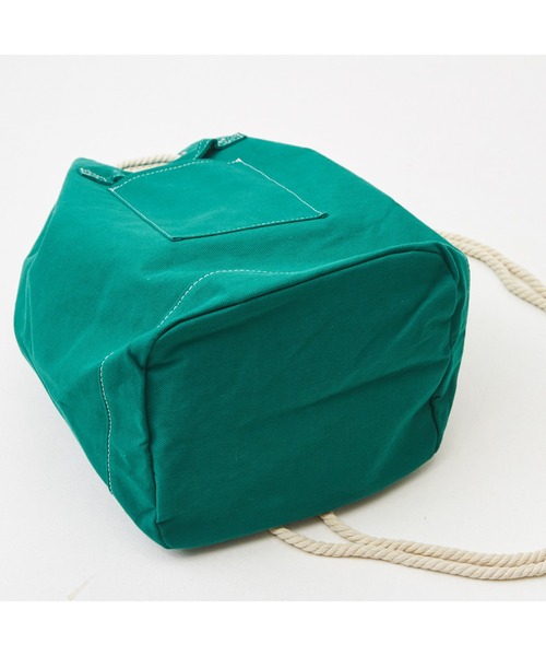 CUBE SUGAR（キューブシュガー）の「キャンバスロープ使いバッグ（ショルダーバッグ・レディース・ナチュラル/グリーン/レッド/ブラック・M）」の17枚目の写真