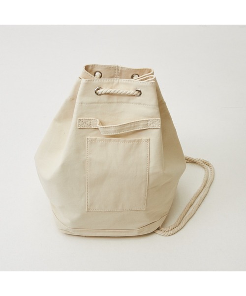 CUBE SUGAR（キューブシュガー）の「キャンバスロープ使いバッグ（ショルダーバッグ・レディース・ナチュラル/グリーン/レッド/ブラック・M）」の12枚目の写真