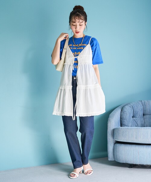 FREAK'S STORE(フリークスストア)の「限定展開 スリム ストレート デニム(デニムパンツ・レディース・グレー/ブルー/ネイビー/ブラック/サックスブルー・24/25/26/27/28)」の15枚目の写真