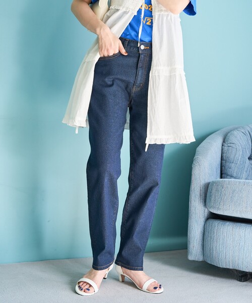 FREAK'S STORE(フリークスストア)の「限定展開 スリム ストレート デニム(デニムパンツ・レディース・グレー/ブルー/ネイビー/ブラック/サックスブルー・24/25/26/27/28)」の21枚目の写真