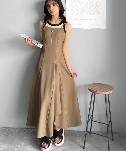 classicalelf(クラシカルエルフ)の「大人のエレガントテイスト。麻調ダブルストラップアシメキャミフレアワンピース(ワンピース・レディース・ブラック/モカ・X-LARGE/LARGE/MEDIUM/SMALL)」の6枚目の写真