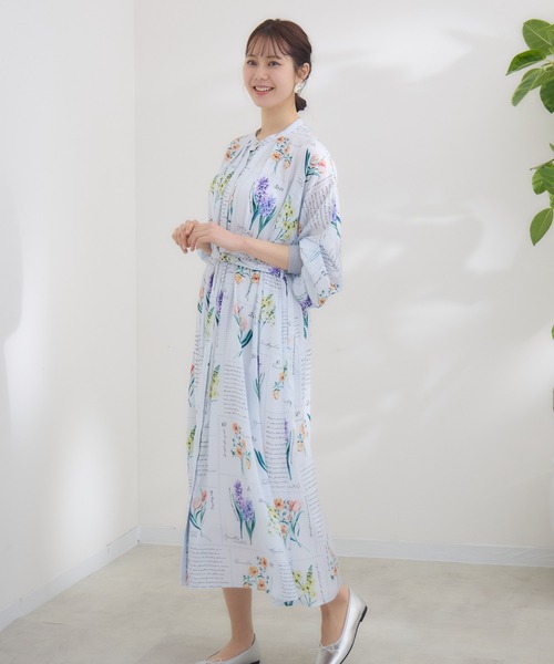 KATHARINE ROSS(キャサリンロス)の「【KATHARINE ROSS】KITTE PRINT -切手プリント-ワンピース(ワンピース・レディース・アイボリー/ライトブルー・MEDIUM)」の12枚目の写真