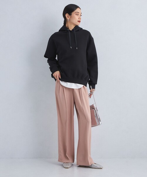 green label relaxing(グリーンレーベルリラクシング)の「サテン ドロスト パンツ(その他パンツ・レディース・ライトピンク/ネイビー・36/38)」の6枚目の写真