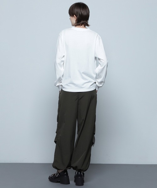 ROSE BUD（ローズバッド）の「ボリュームタックカーゴパンツ（カーゴパンツ・レディース・ホワイト/イエロー/カーキ・ONE SIZE）」の10枚目の写真
