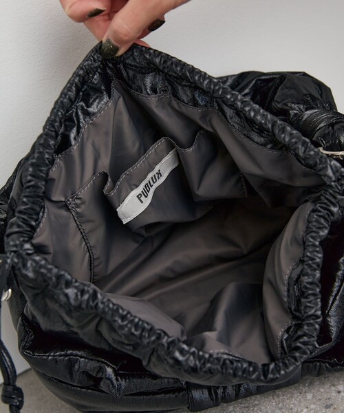 PUBLUX（パブリュクス）の「PUBLUX/パブリュクス ビッグ リボン パテッド ハンドバッグ　限定展開（ショルダーバッグ・レディース・オリーブ/ブラック・ONE SIZE）」の12枚目の写真