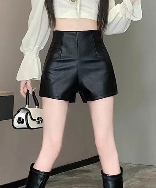 NANEA（ナネア）の「合成皮革ハイウエストショートパンツ（その他パンツ・レディース・ブラック/ブラウン・SMALL/X-SMALL/LARGE/MEDIUM）」の8枚目の写真