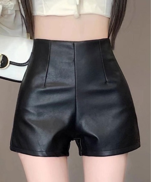 NANEA（ナネア）の「合成皮革ハイウエストショートパンツ（その他パンツ・レディース・ブラック/ブラウン・SMALL/X-SMALL/LARGE/MEDIUM）」の9枚目の写真