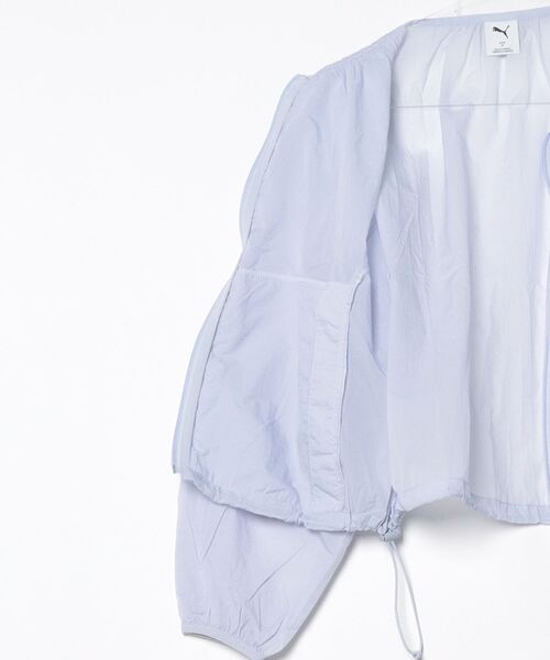 PUMA（プーマ）の「プーマ PUMA CORE HERITAGE パッカブル ウーブン ジャケット_（ナイロンジャケット・レディース・ラベンダー/ブラック・M/L）」の4枚目の写真