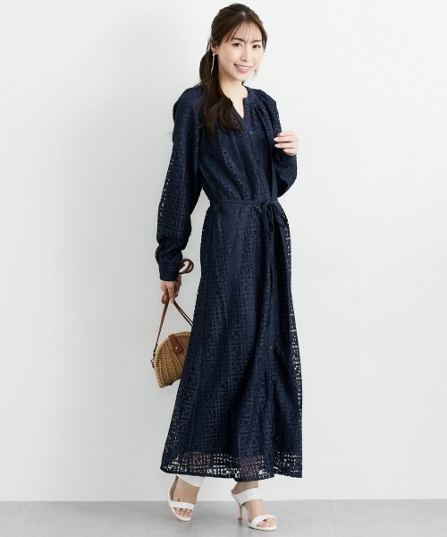 SMILE LAND（スマイルランド）の「総レースワンピース＜大きいサイズ有＞【OtonaSMILE】（ワンピース・レディース・オフホワイト/ネイビー/ミント・3L/LL/4L/5L/M/L）」の19枚目の写真