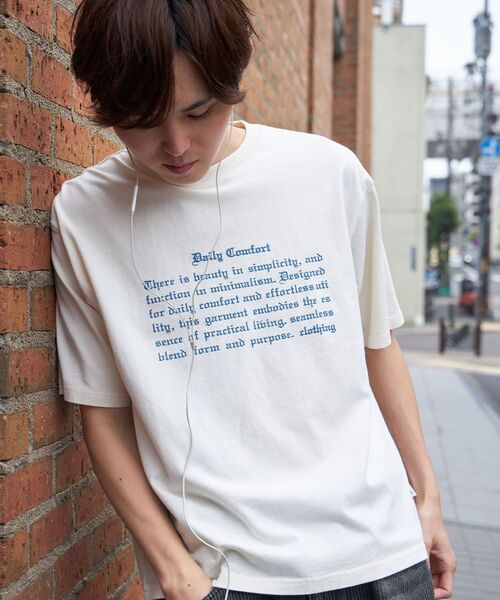 FFEIN(フェイン)の「【FFEIN(フェイン)】フェードメッセージショート丈Tシャツ / Tシャツ 短丈 クルーネック 半袖 ピグメント加工 古着 アソート(Tシャツ/カットソー・メンズ・ネイビー/ホワイト/A/ブルー/ブラック/アイボリー・SMALL/MEDIUM/LARGE)」の3枚目の写真