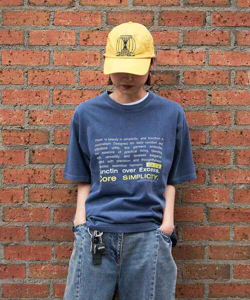FFEIN(フェイン)の「【FFEIN(フェイン)】フェードメッセージショート丈Tシャツ / Tシャツ 短丈 クルーネック 半袖 ピグメント加工 古着 アソート(Tシャツ/カットソー・メンズ・ネイビー/ホワイト/A/ブルー/ブラック/アイボリー・SMALL/MEDIUM/LARGE)」の14枚目の写真